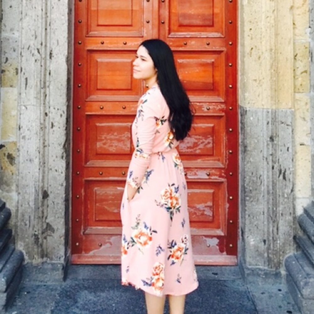 Meet your Posher, Noemi